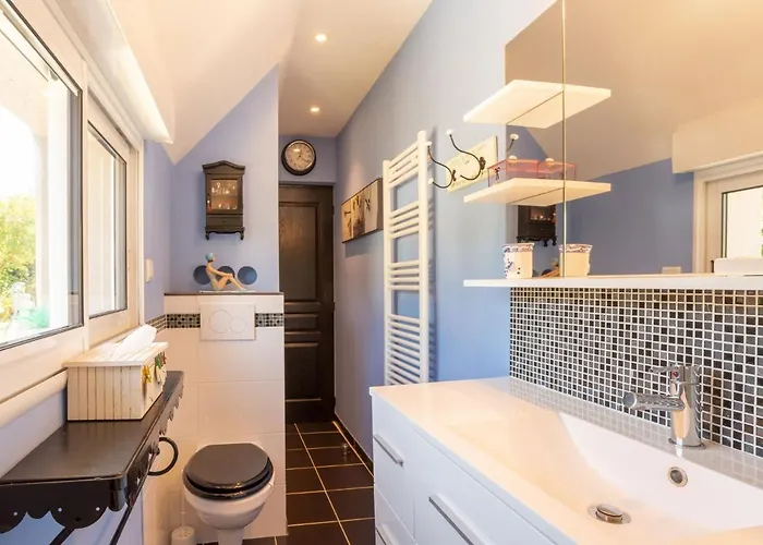 La Gare By Interhome Champeaux